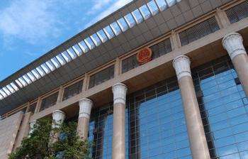 打官司没钱请律师怎么办?能不能免费打官司?