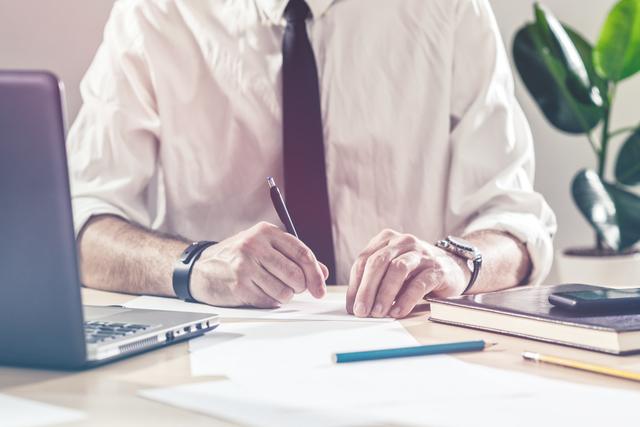 公司不给加班工资怎么办？需要收集哪些证据？