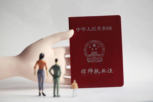 老赖欠钱不还打官司要哪些证据？这4种证据律师可以帮你收集