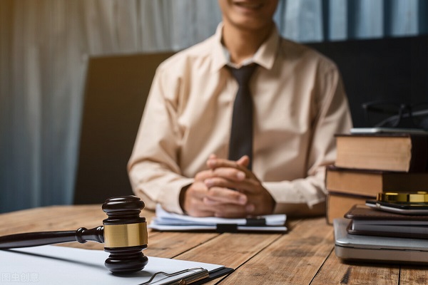 律师一般是怎么收费的？法律规定，4种情形可以不付律师费